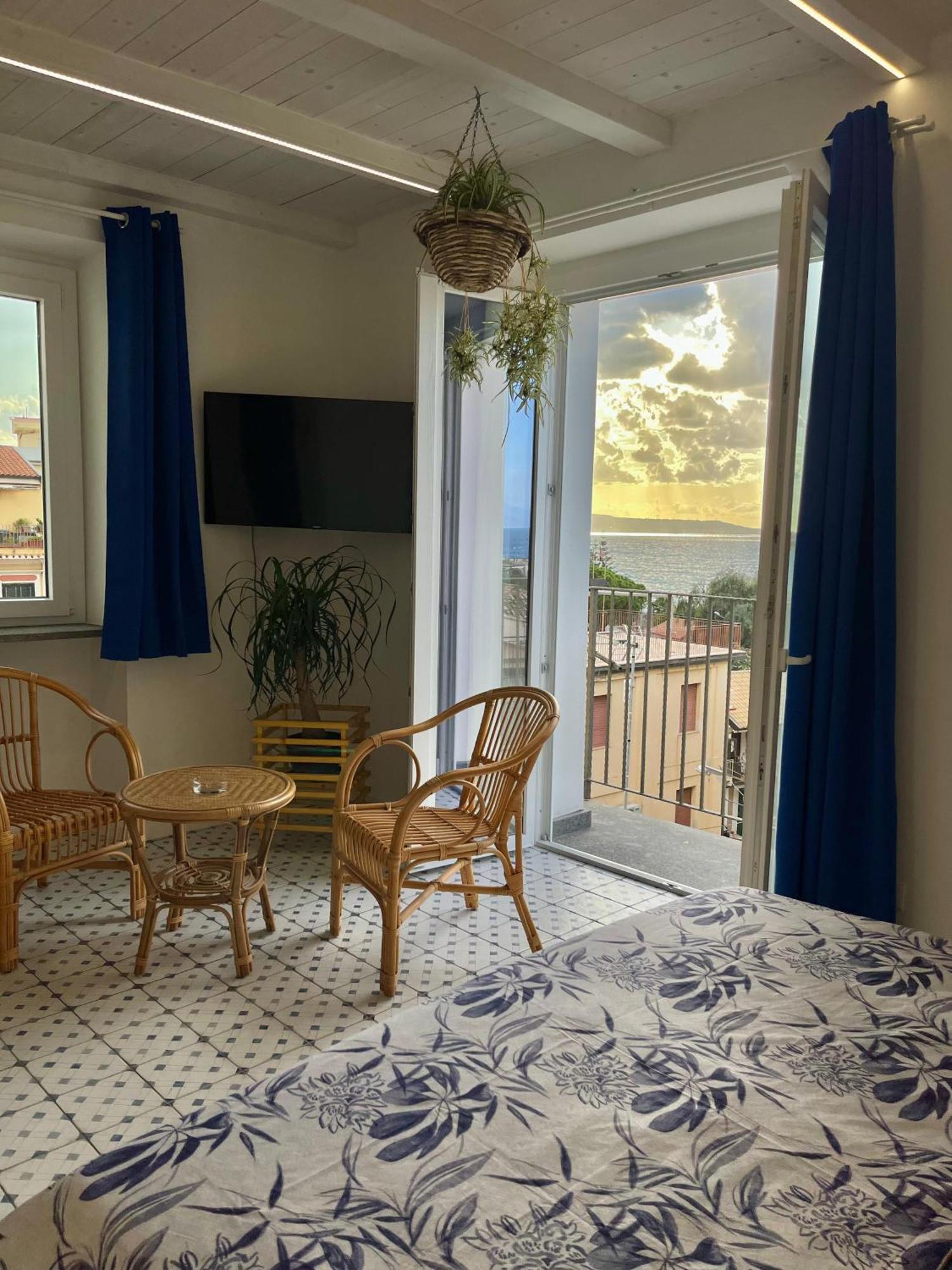 פיצו Casa Vacanze Penelope מראה חיצוני תמונה